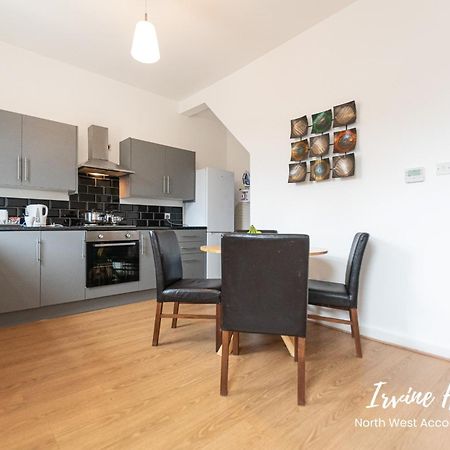 Irvine Contractor Accommodation Leigh  Bagian luar foto